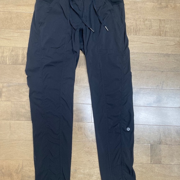 Dance studio mid rise jogger - Picture 1 of 4